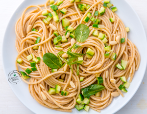 Ricetta spaghetti integrali con zucchine e menta